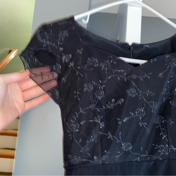 FORMAL FASHION BLACK FLORAL DETAILED WOMENS DRESS - Picture 5 of 12